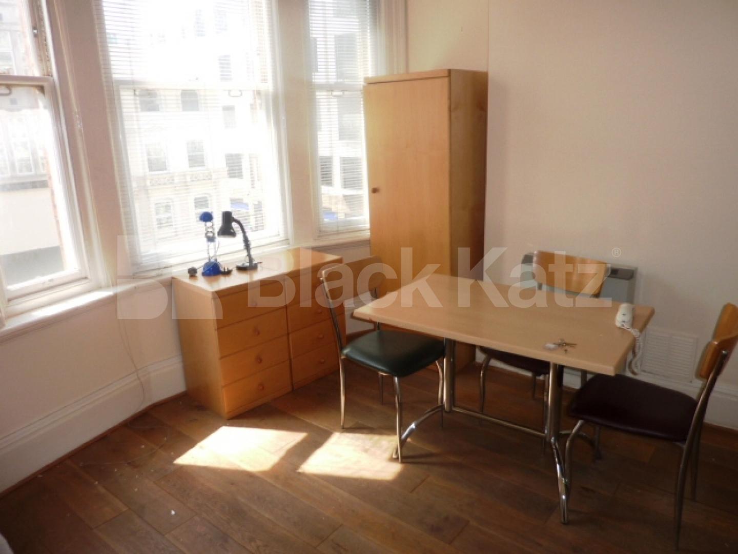 			NEW INSTRUCTION!, 1 Bedroom, 1 bath, 1 reception Flat			 Oxford Street, SOHO